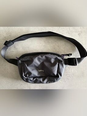 Bellroy Lite Belt bag